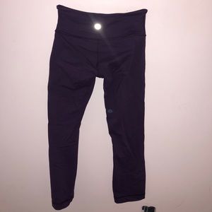 cute wunder under crop leggings!